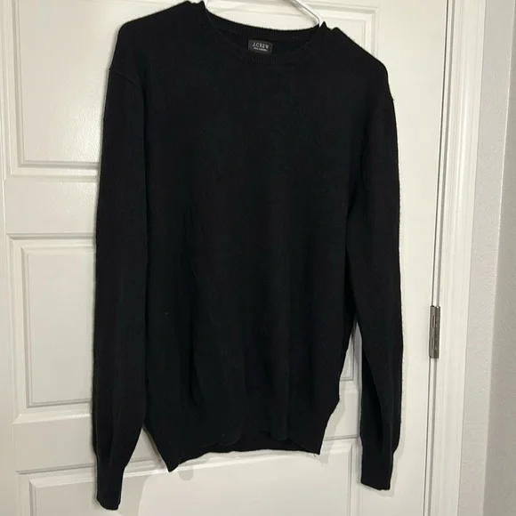 J. Crew The Boyfriend Sweater 100% Cashmere Black Good Cashmere Certified NWOT - Picture 3 of 10